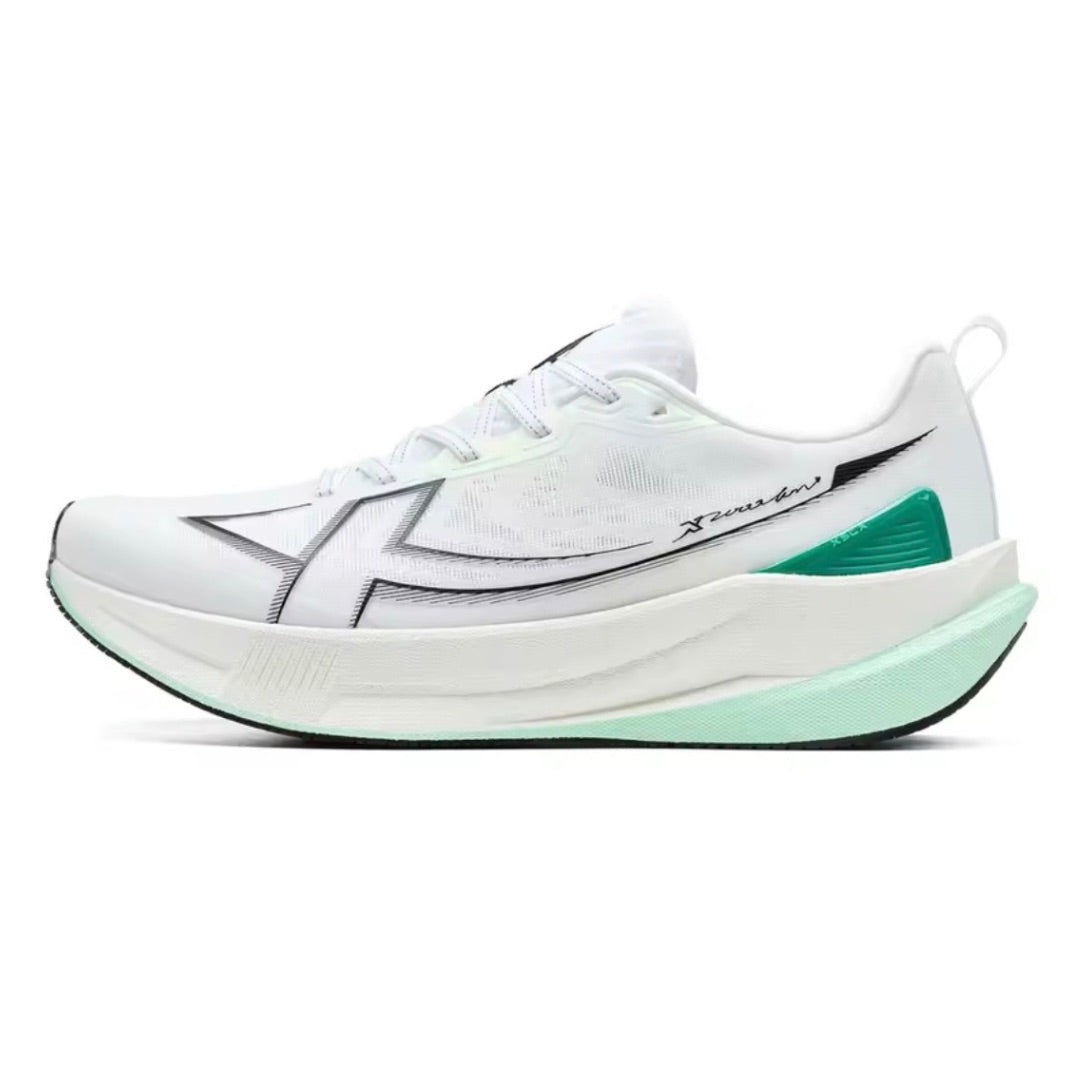 Tênis Esportivo Xtep2000