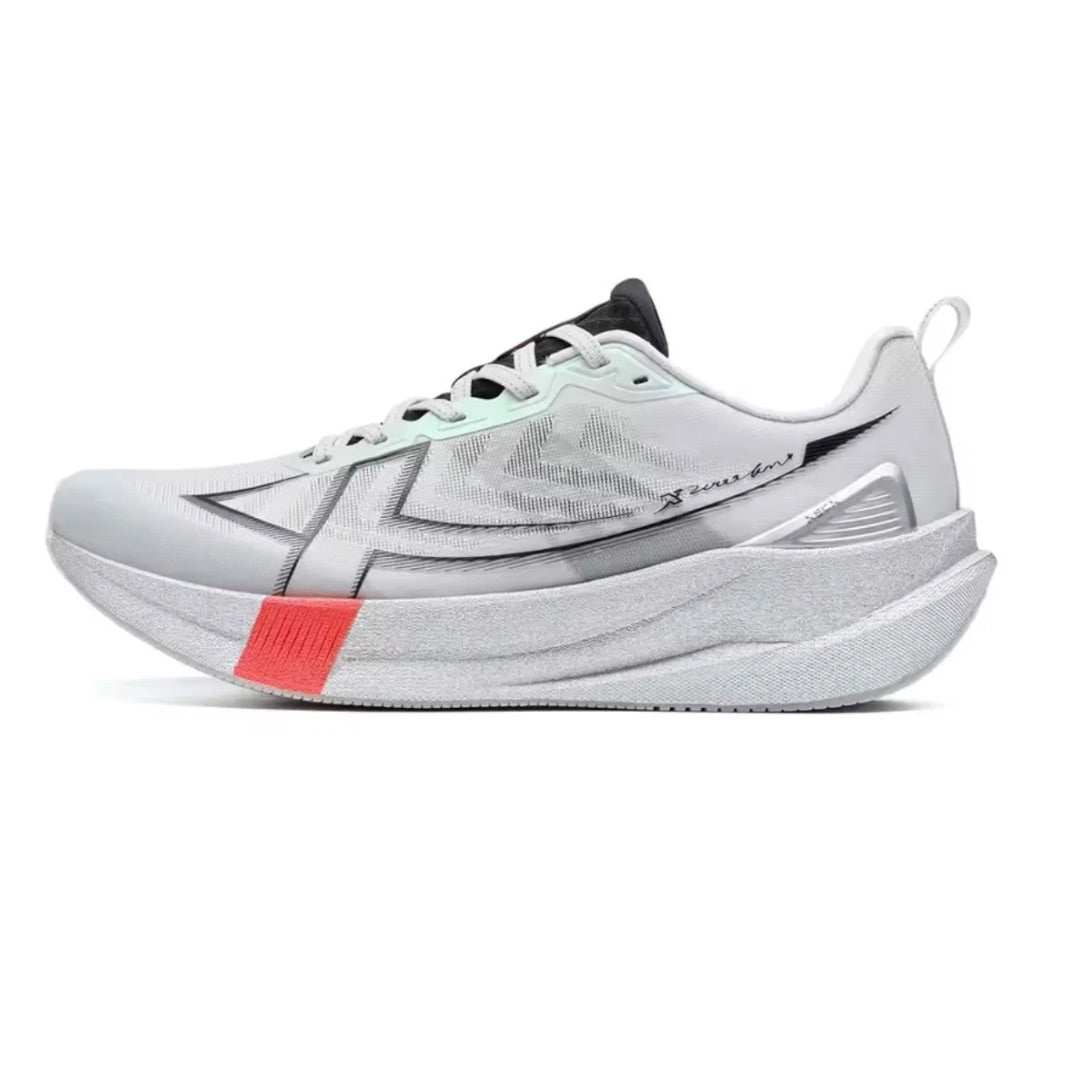 Tênis Esportivo Xtep2000